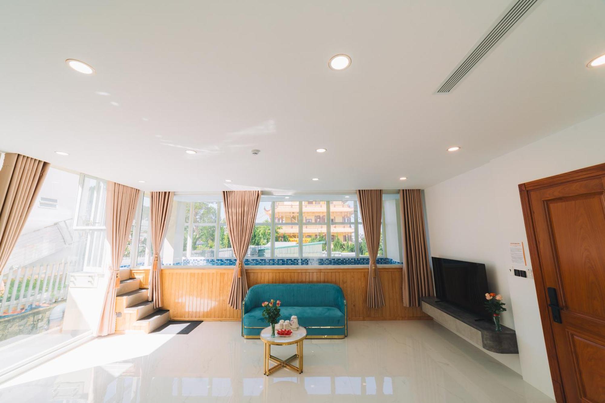 Quy Tai Premium Hotel Đà Lạt Extérieur photo