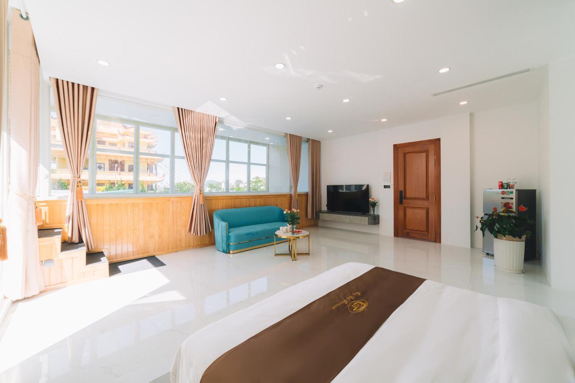 Quy Tai Premium Hotel Đà Lạt Extérieur photo