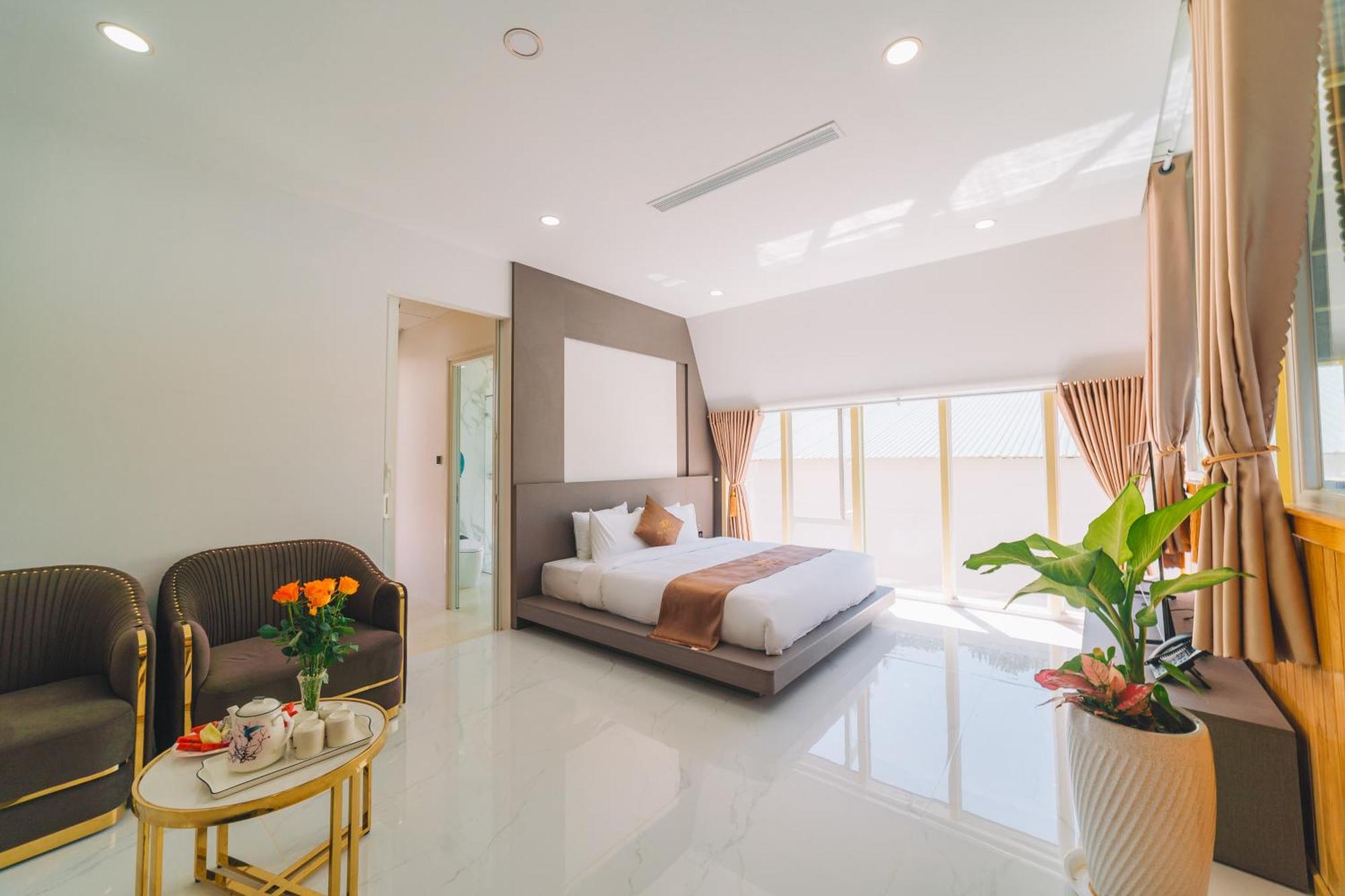 Quy Tai Premium Hotel Đà Lạt Extérieur photo