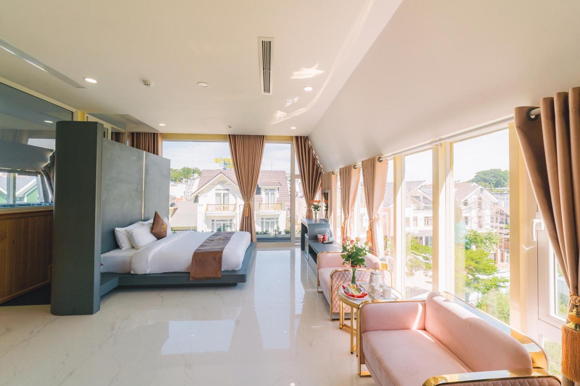 Quy Tai Premium Hotel Đà Lạt Extérieur photo