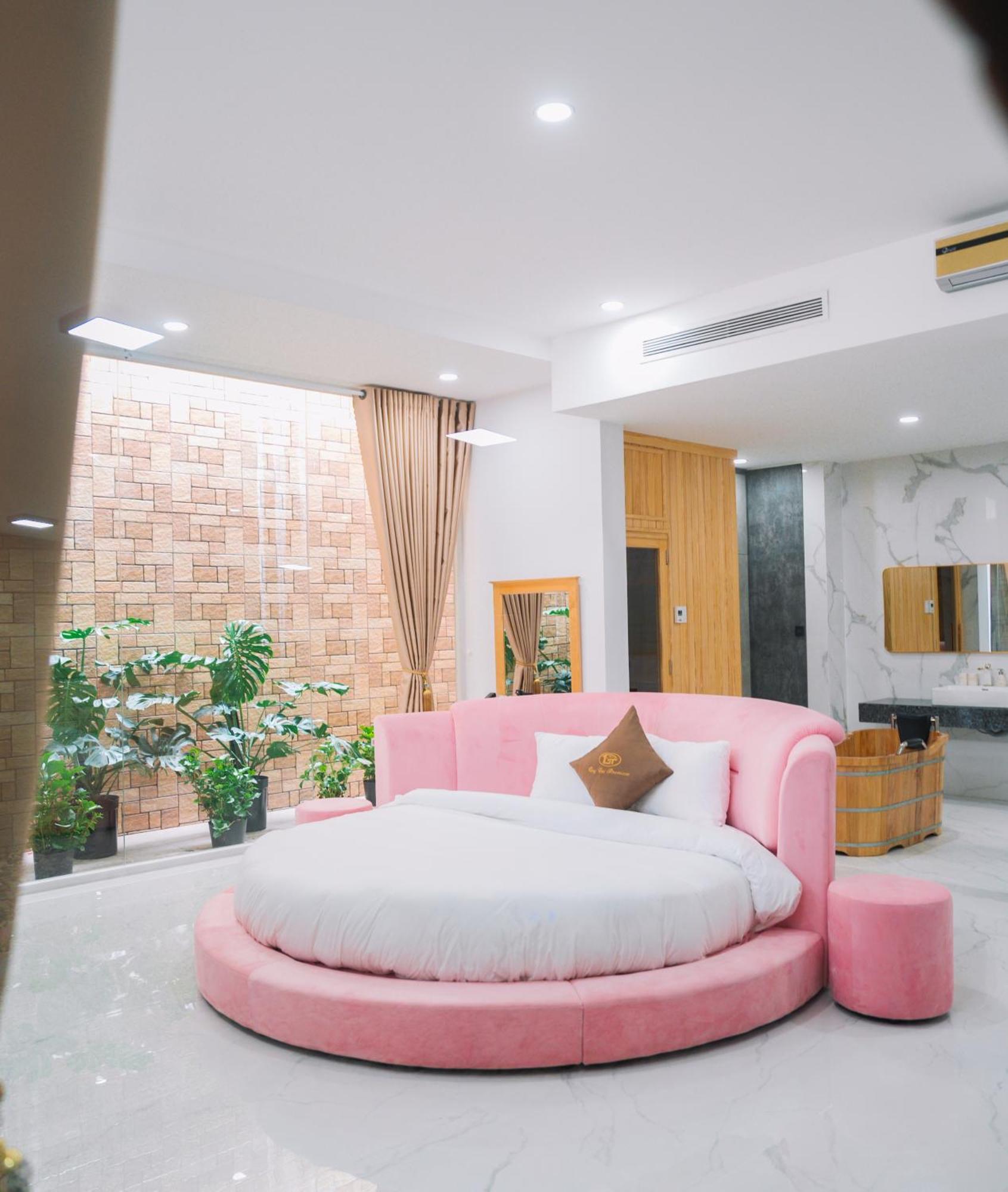 Quy Tai Premium Hotel Đà Lạt Extérieur photo